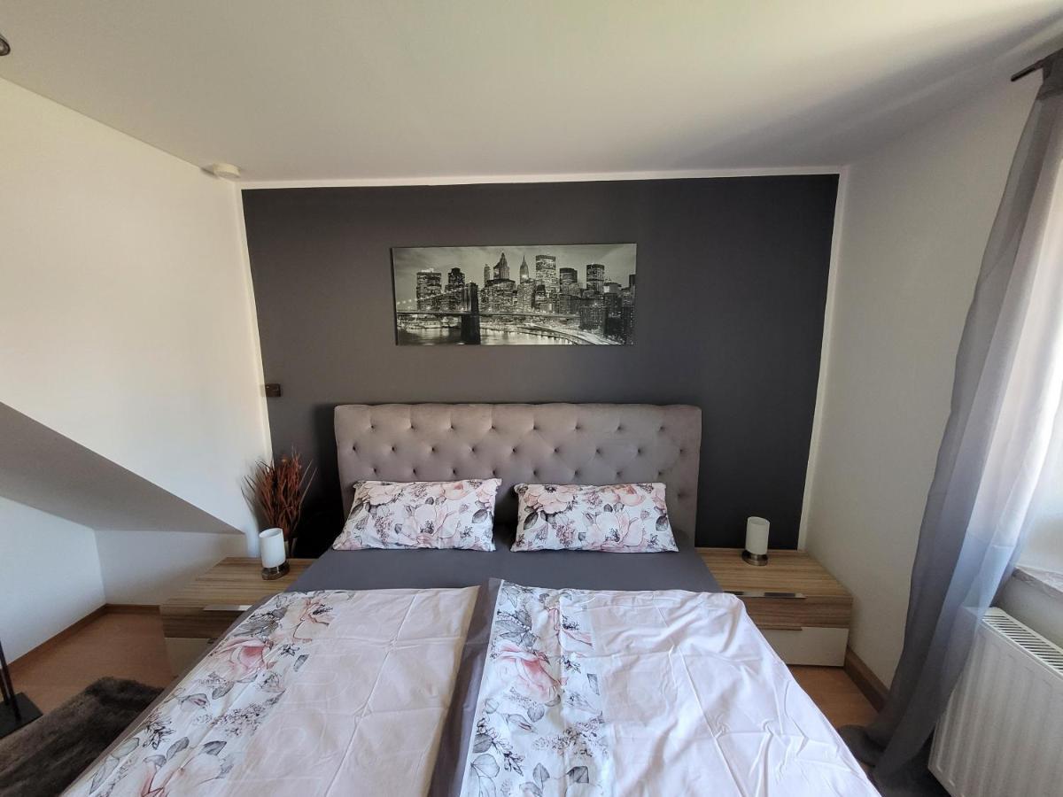 Ferienwohnung Melanie Вакерсдорф Екстериор снимка